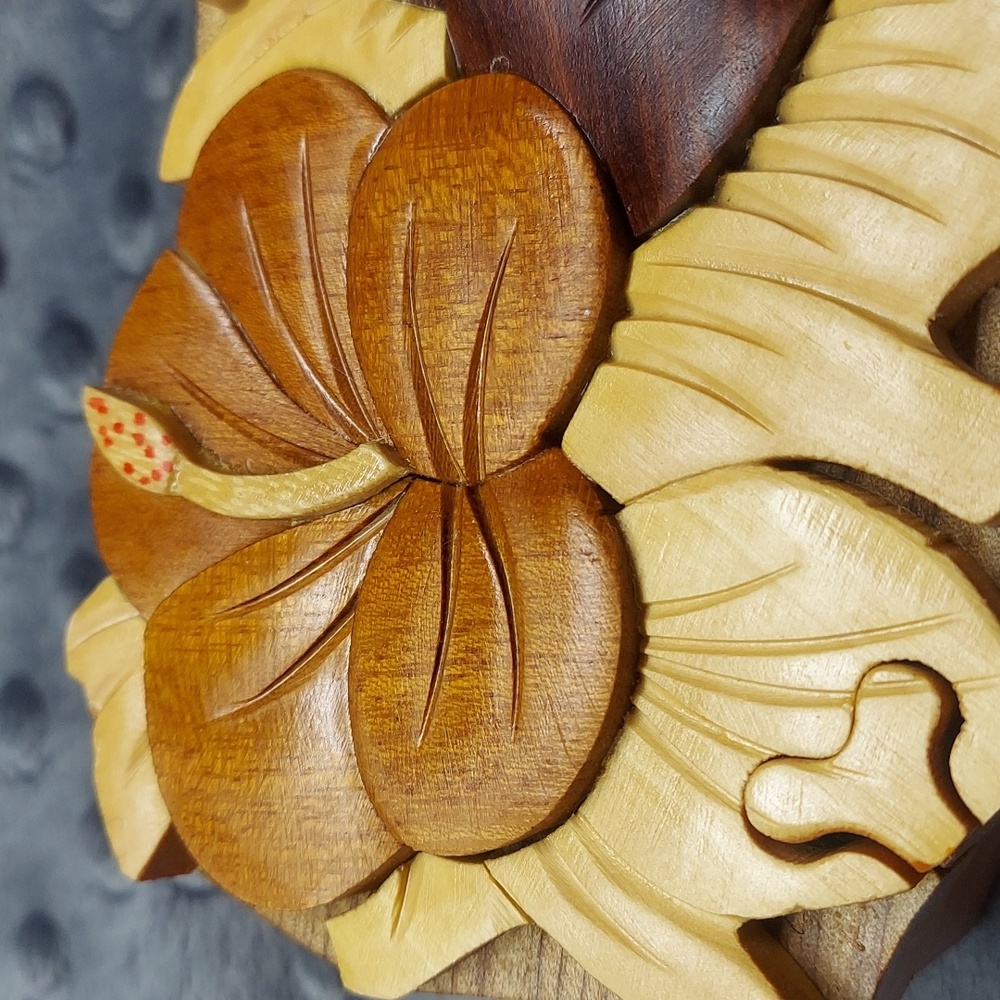 Hand Carved Wood Puzzle Jewelry Box Hibiscus Flowers Red Velvet Inside vintage - Picture 4 of 10